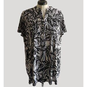 Cocomo Woman Black & White Leaf Print Blouse 2X SKU C3005